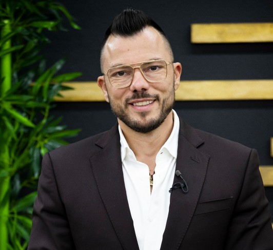 Макс Баклаян